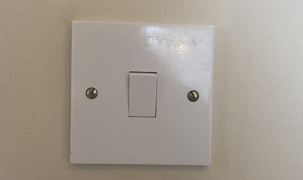 A 1 Gang light switch in my bedroom at home